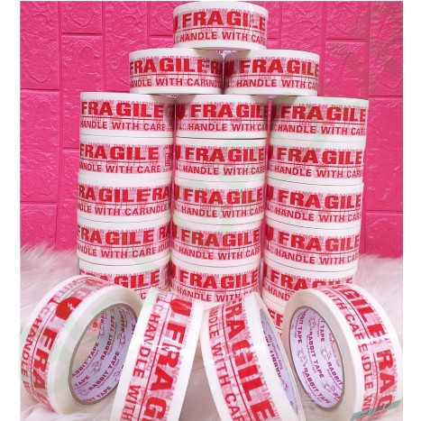 

LAKBAN FRAGILE MUSCLE MERAH JANGAN DIBANTING / 90 YARD / TEBAL 2 INC / 48 MM