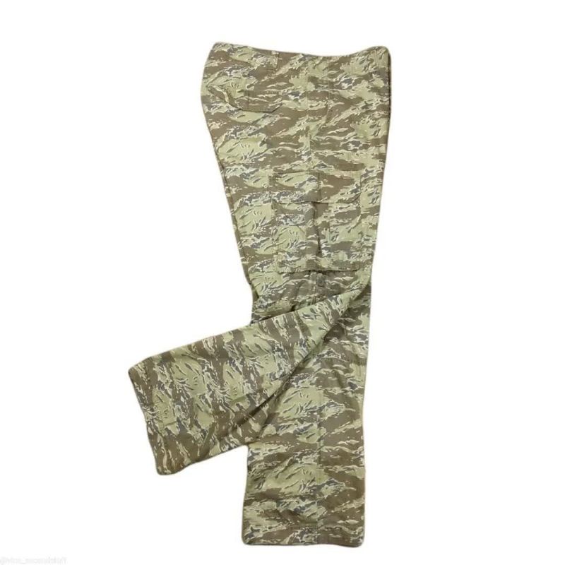 UNIQLO LONG PANTS CAMO SECOND