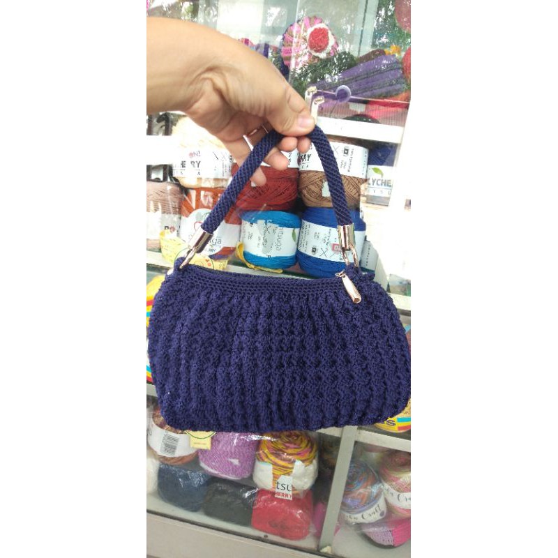 tas rajut. bahan Polyester