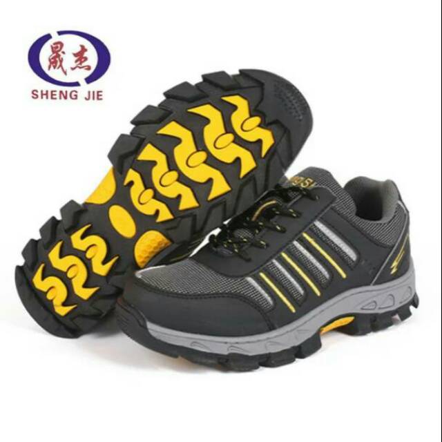  Sepatu  safety  import list kuning Shopee Indonesia