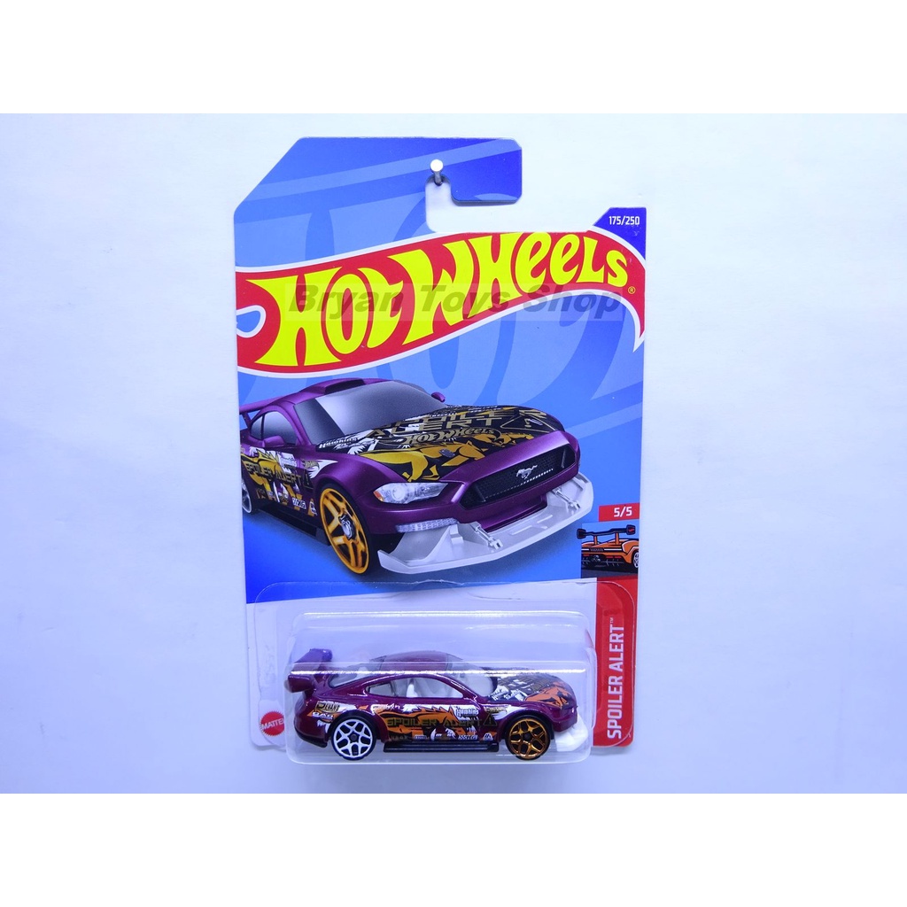 Hot Wheels Custom 18 Ford Mustang GT Maroon Tampo Spoiler Alert