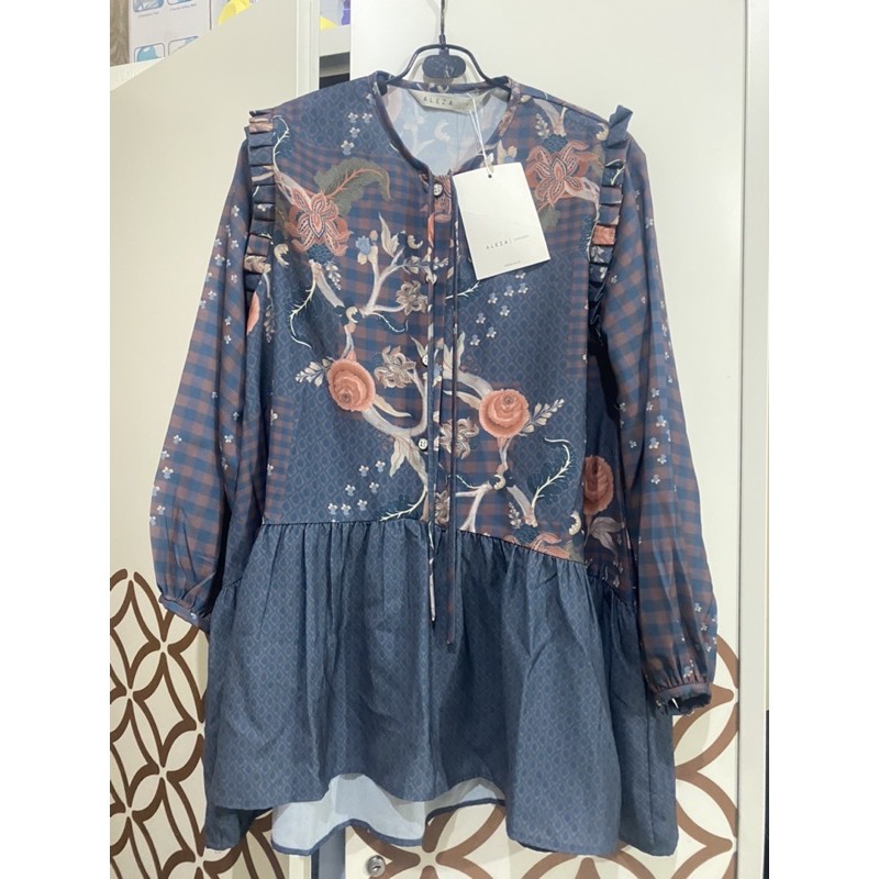 aleza sabrina top navy