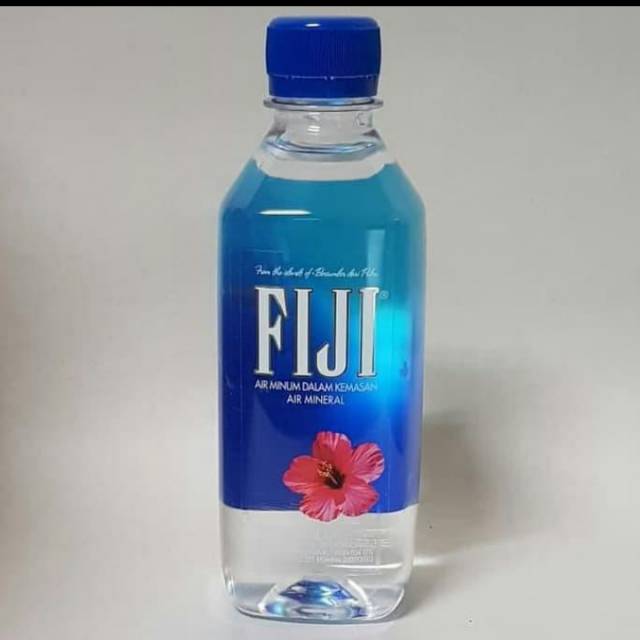 

Fiji mineral water 500ML