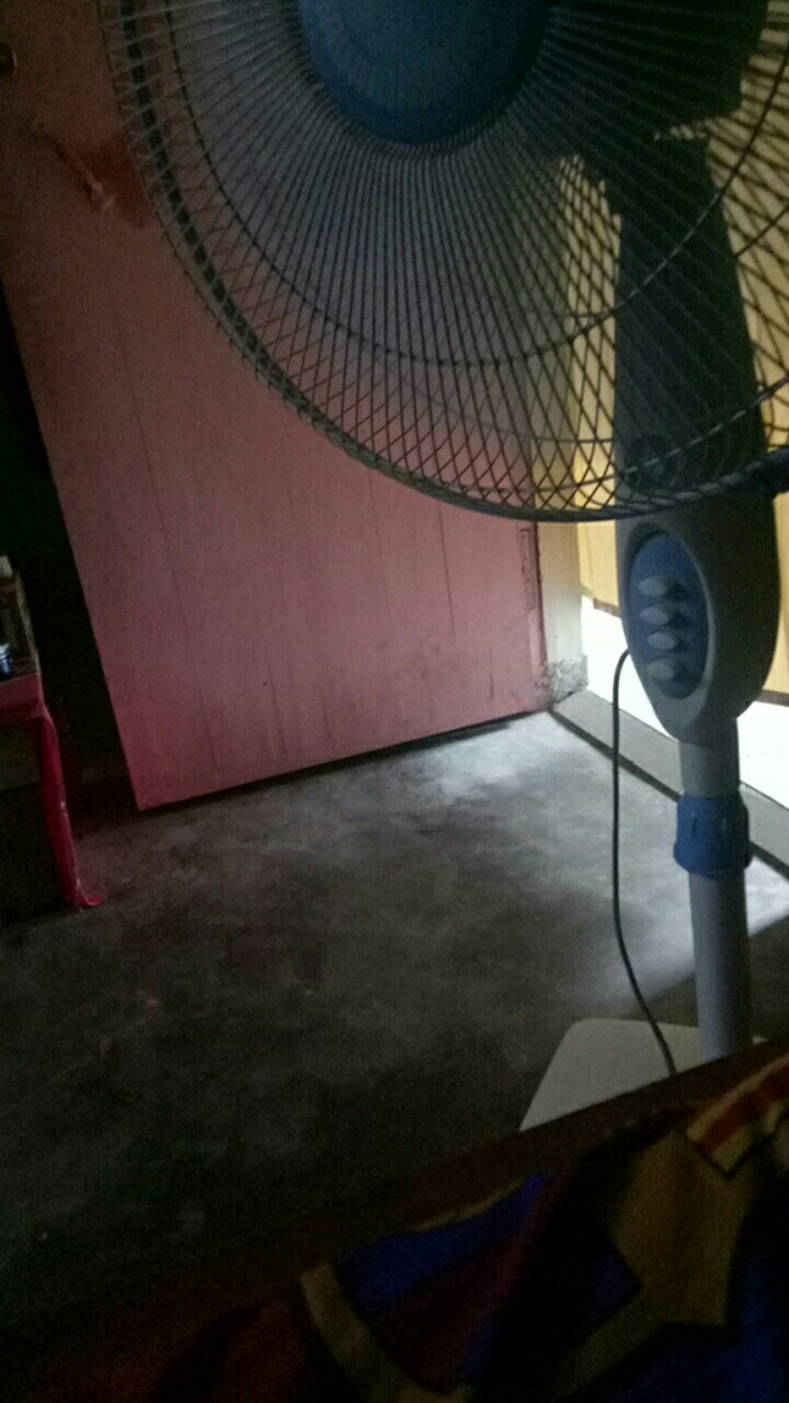 Kemeja Batik Pria Lengan Pendek Bs57 Katun Motif Modern Dixmont Semi Slimfit Premium