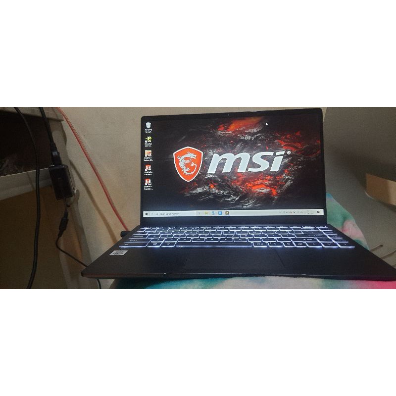 MSI Modern 14 - i3 10110U 8GB /256GB SSD Win10 14"FHD IPS - Grey" second"