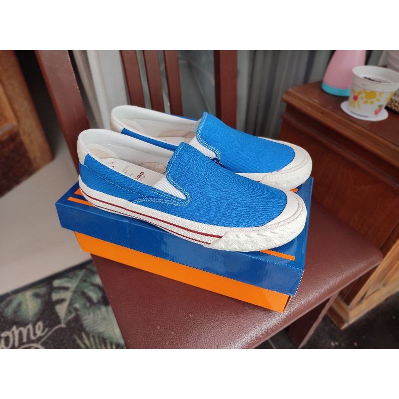 sepatu COMPASS RETROGRADE Slip On