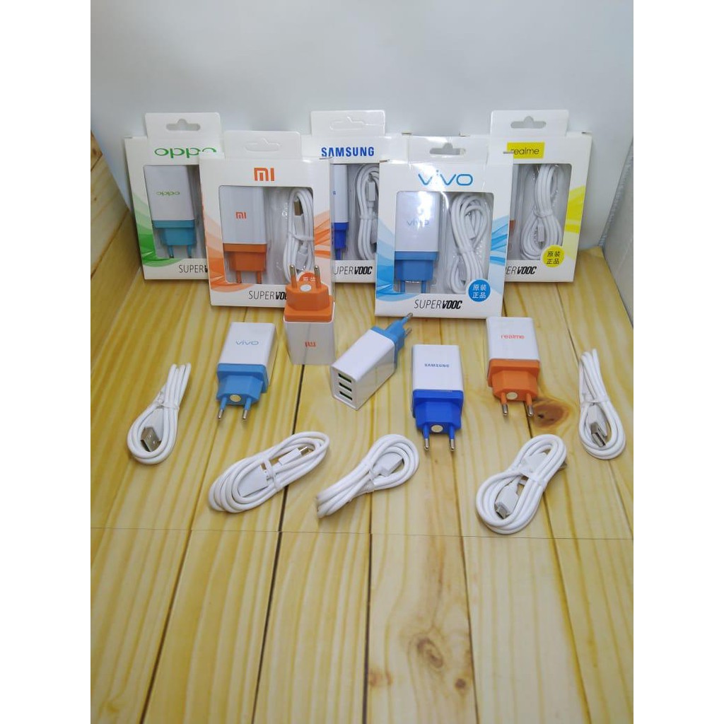 Chargeer 3 USB Brannded Ada 5 Brand (Jaya Acc)