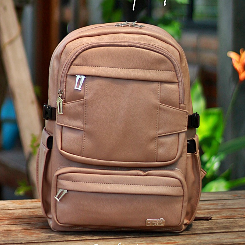 Rumah Warna Tas Ransel Tas Laptop 15 inci Size 29 x 12 x 39 cm Hilma Caramel