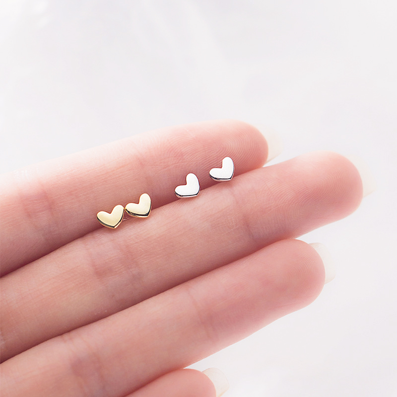 Minimalist  925 Sterling Silver Stud Earrings / Women Elegant Small Love Heart Stud Earrings Student Teen Ear Jewelry Accessories