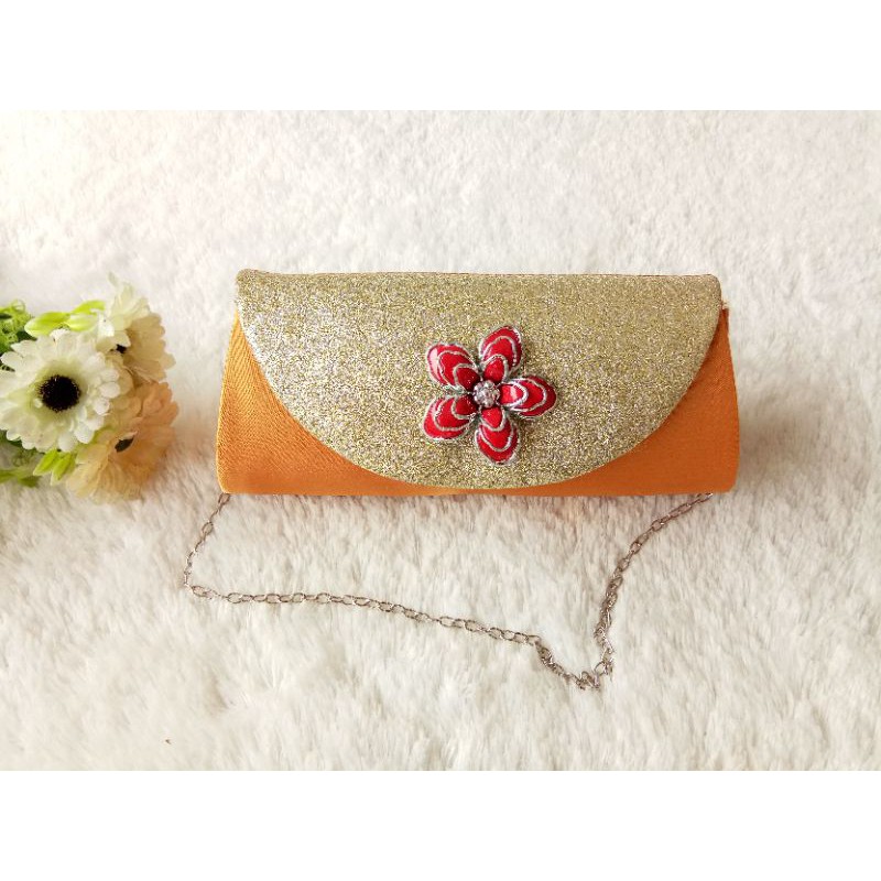 Clutch Satin NAURA Tali Rantai