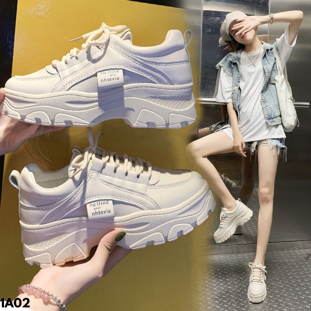 SEPATU SNEAKERS KEREN CANTIK BANGET NYAMAN DI PAKAI KUALITAS IMPORT FASHION BATAM 1A02 TERBARU