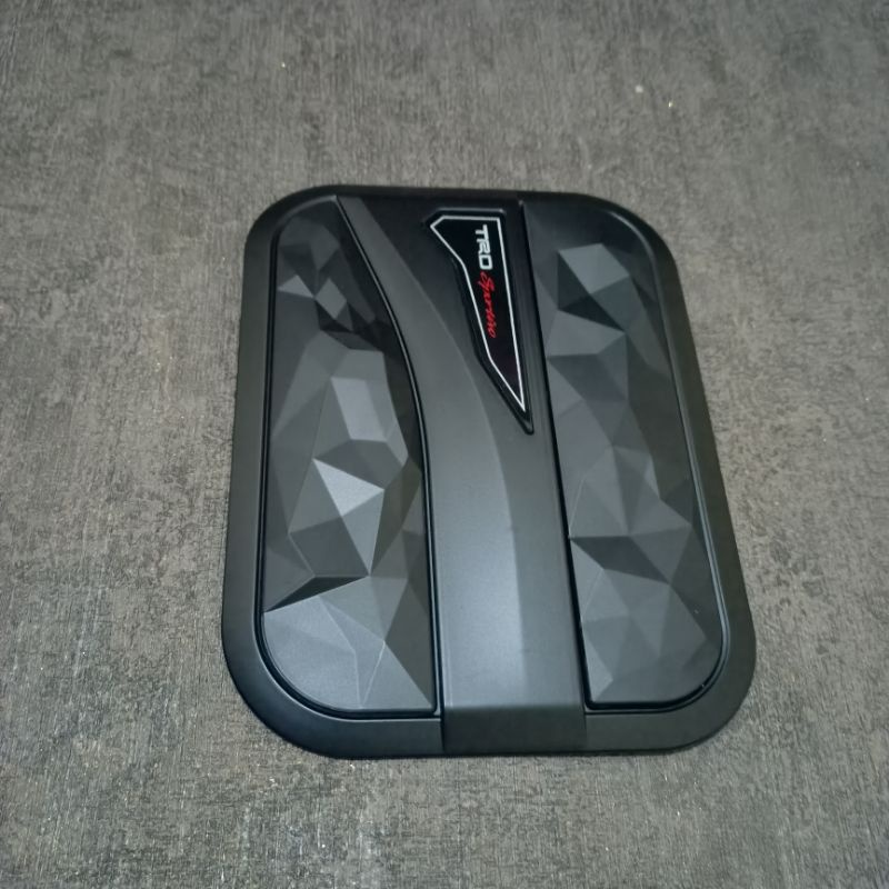 Tank cover TRD Sportivo Mobil Calya Sigra Hitam doff