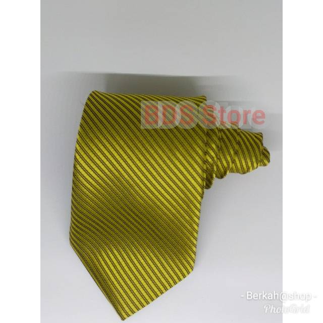 Dasi motif salur warna gold 3 inchi