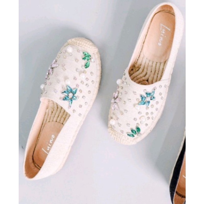 Elora Shoes Cream Size 39 by Luino