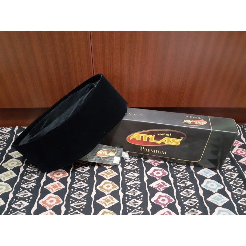 Peci/songkok hitam atlas