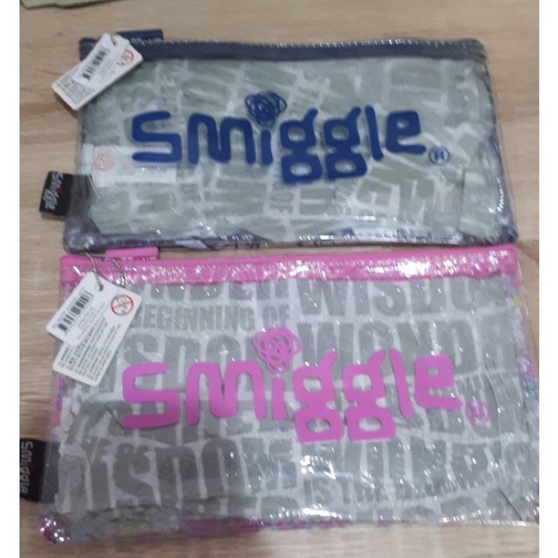 

Smiggle Pencil Case