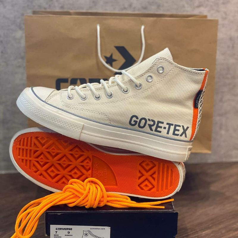 white gore tex converse