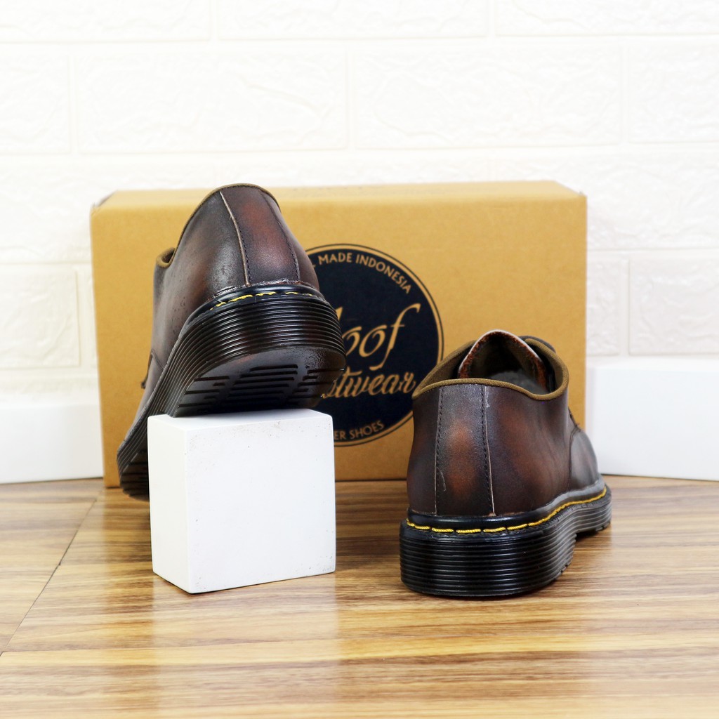 37-45 Aloof Delow - Sepatu Formal Unisex Kulit Asli Model Docmart 3 Hole Pria Wanita-6