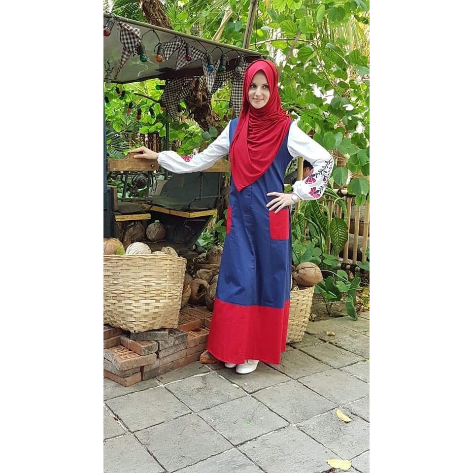 SARIMBIT DANNIS D'BOHO FAMILY