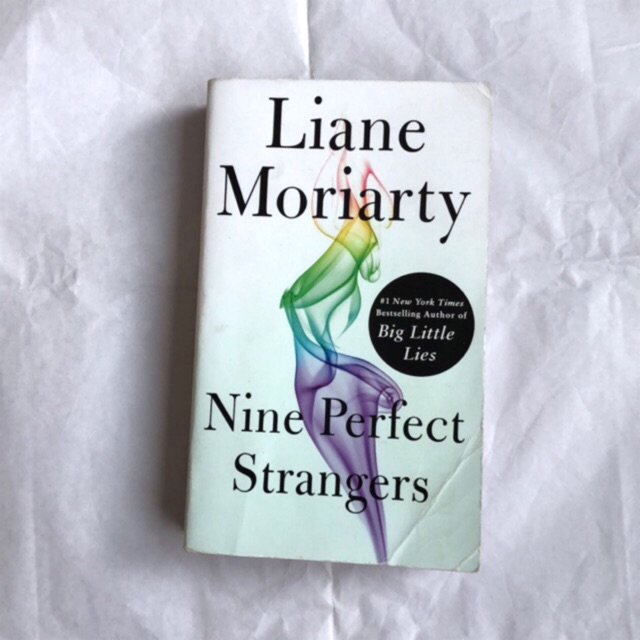 Novel Preloved Nine Perfect Strangers Shopee Indonesia