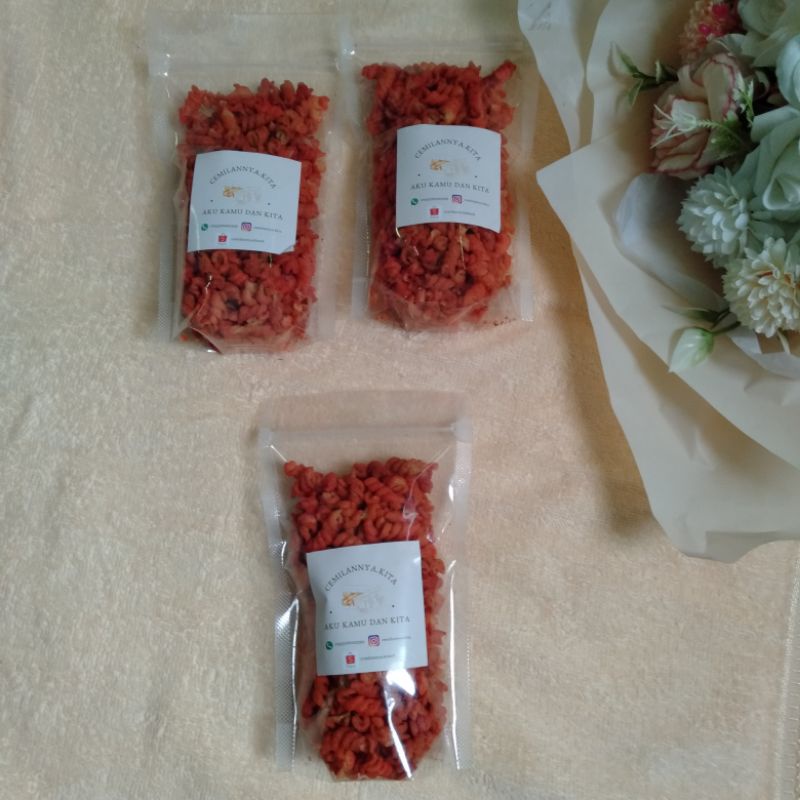 

Cemilannya kita cemilan Makaroni Spiral Balado 150gram