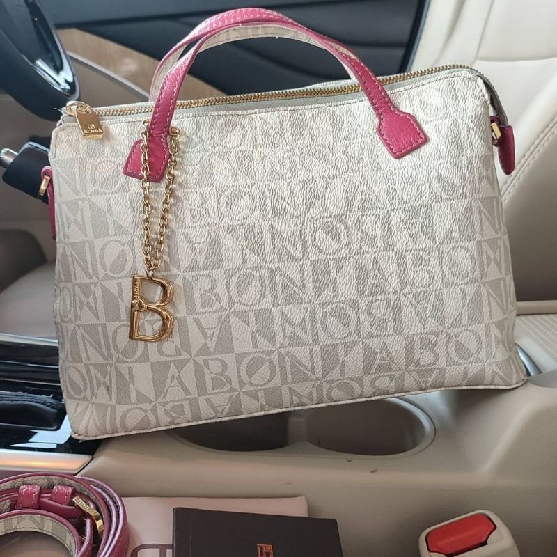 Bonia Preloved Monogram Putih Authentic