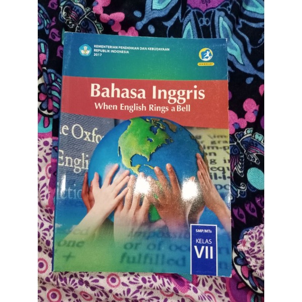 

buku bahasa inggris kelas 7 edih kurikulum 2013