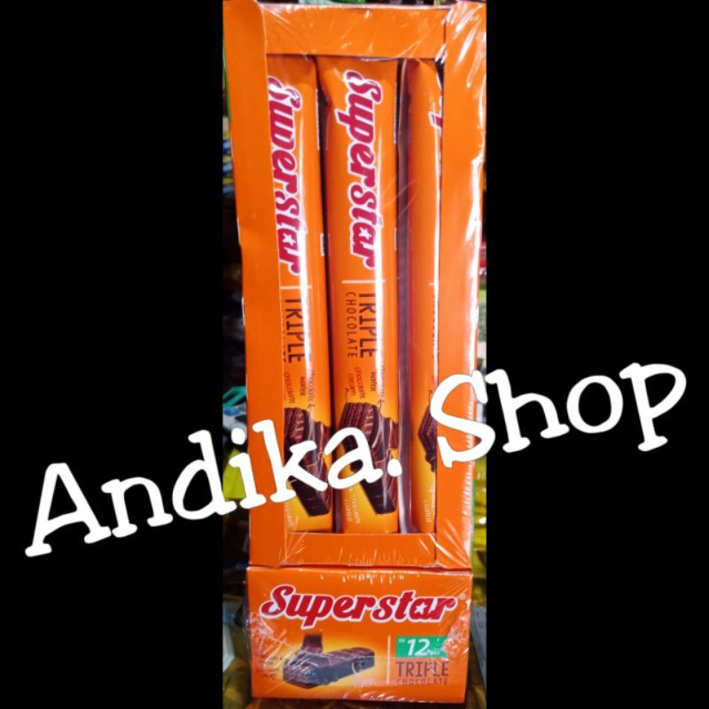 

wafer superstar Triple chocolate kemasan box 12×18gram