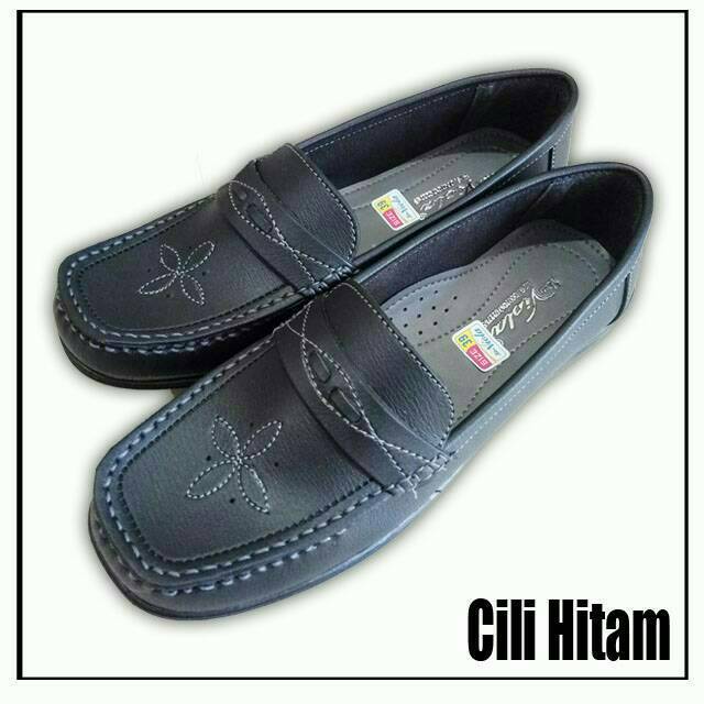 SALE Cili Hitam Sol Hitam 37-38 / Sepatu Kerja Guru Kantor Suster Perawat Flat Shoes Wanita Hitam Putih