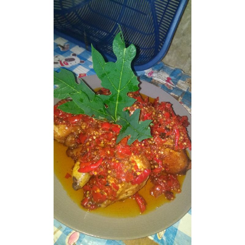 

ayam goreng sambel dengdeng 1ekor