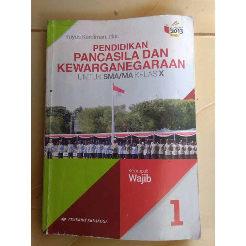 buku PKN kelas 10 SMA penerbit erlangga