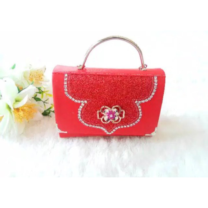 Tas Pesta Wanita Clutch / Tas Kondangan