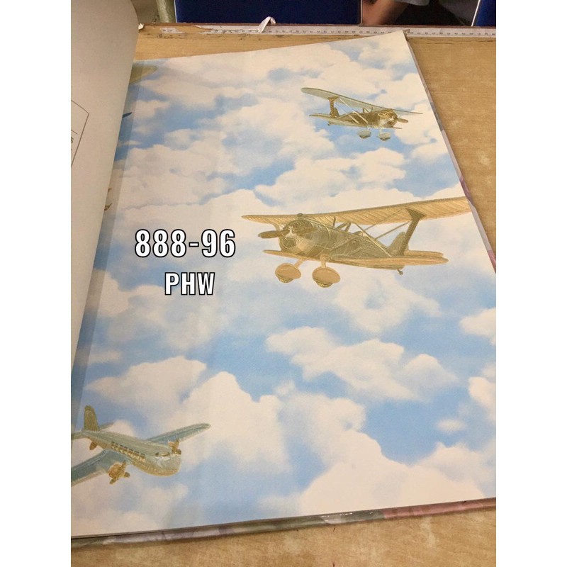 Wallpaper Dinding Motif Pesawat Awan Dekorasi Plafon