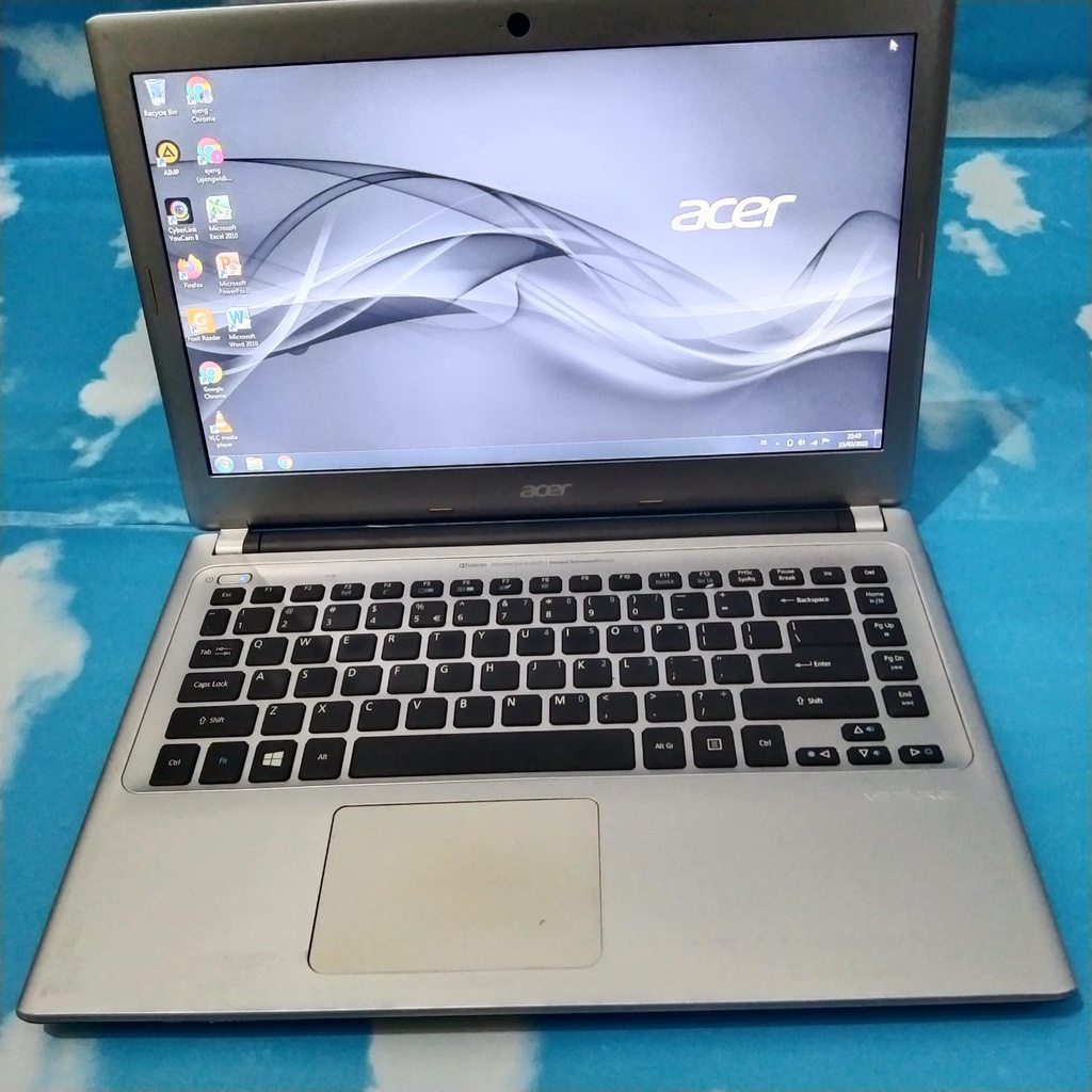 Laptop Leptop Seken Second bekas  ACER RAM 4GB INTEL CORE I3 HDD 500GB LAYAR 14 INCI SLIM MURAH MULUS HANYA 2JTAN 2JUTAAN berkualitas original