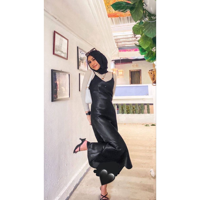 Izaka silk dress hijab