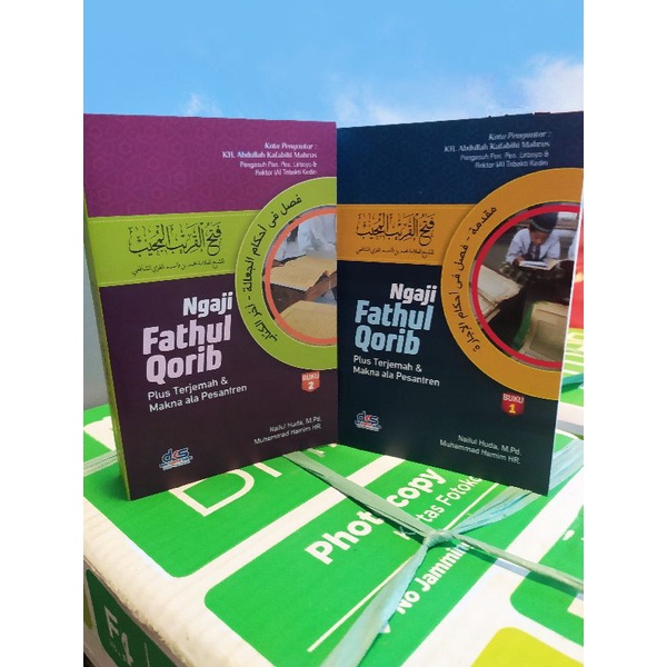 

Buku ngaji fathul qorib 2 jilid plus terjemah & makna ala pesantren petuk fathal qarib fath korib