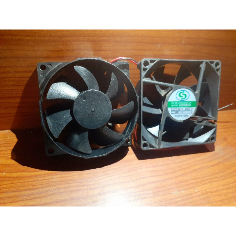 fan DC 12v 8x8