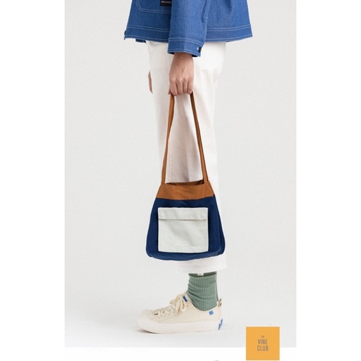 Preloved Beyond The Vines Mini Reversible Bag