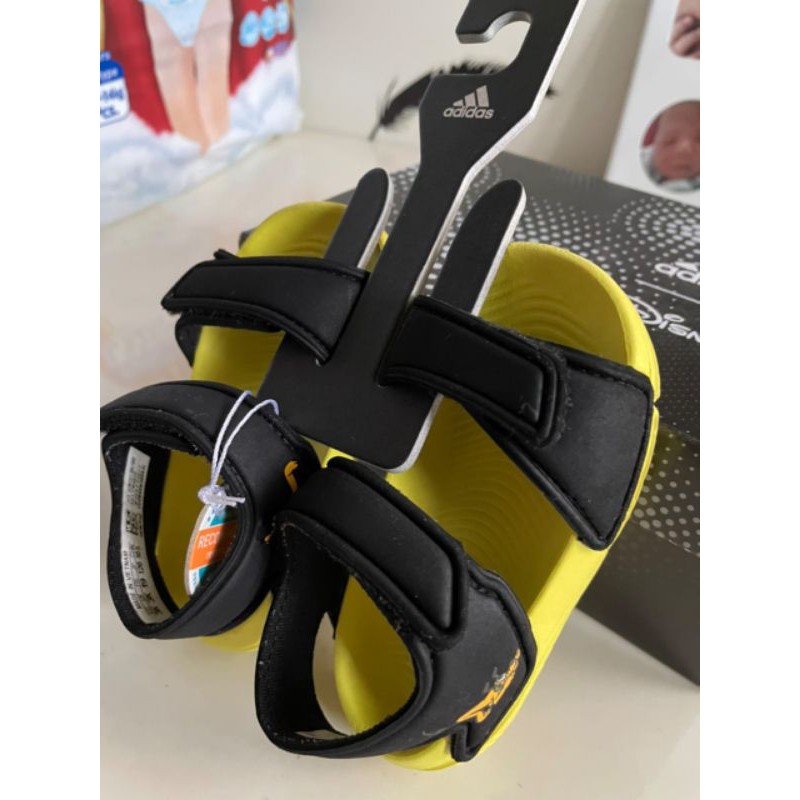 PRELOVED - Adidas X Disney altaswim Sandals