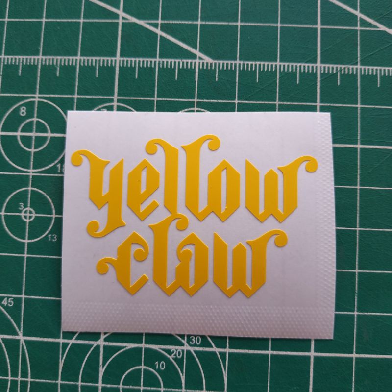 

stiker logo yellow claw 1