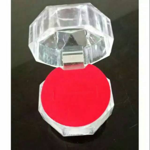 Tempat/wadah/Box cincin bentuk crytal