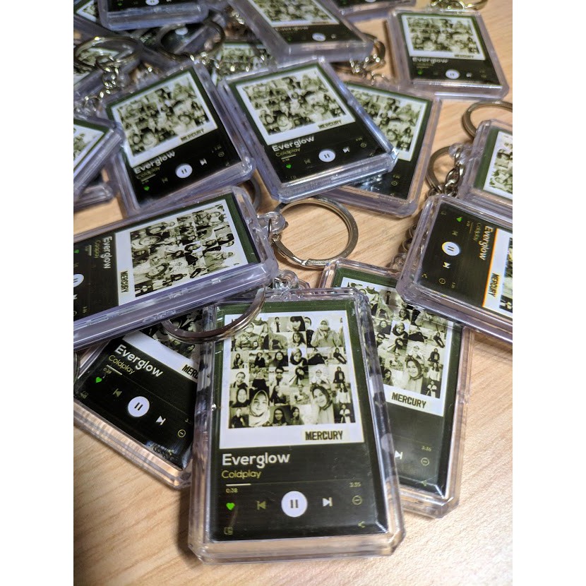 custom gantungan kunci akrilik spotify foto unik murah model ipod mini player-spotify