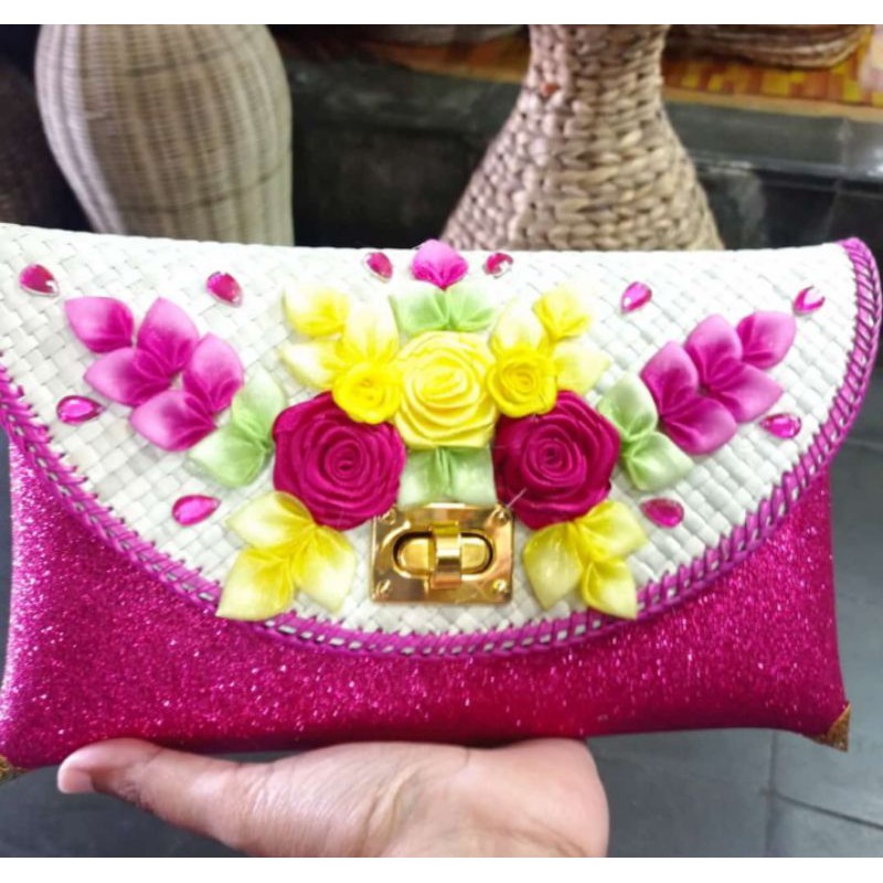 Clutch pesta/ clutch pandan / gliter kunci