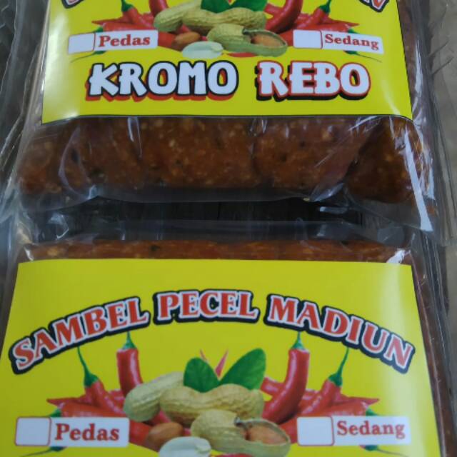 

Sambal pecel asli madiun "kromo rebo" harga murah tap rasa tidak murahan ya . Sambal home made