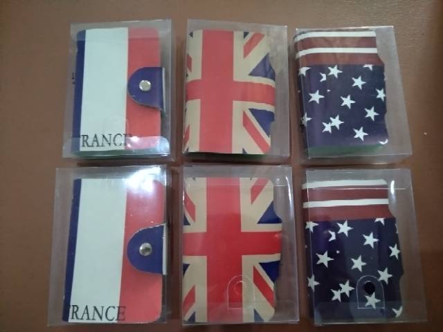 Dompet kartu