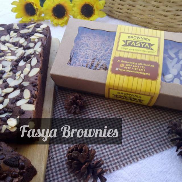 

Fasya Fudgy Brownies Premium Mix 2 Topping