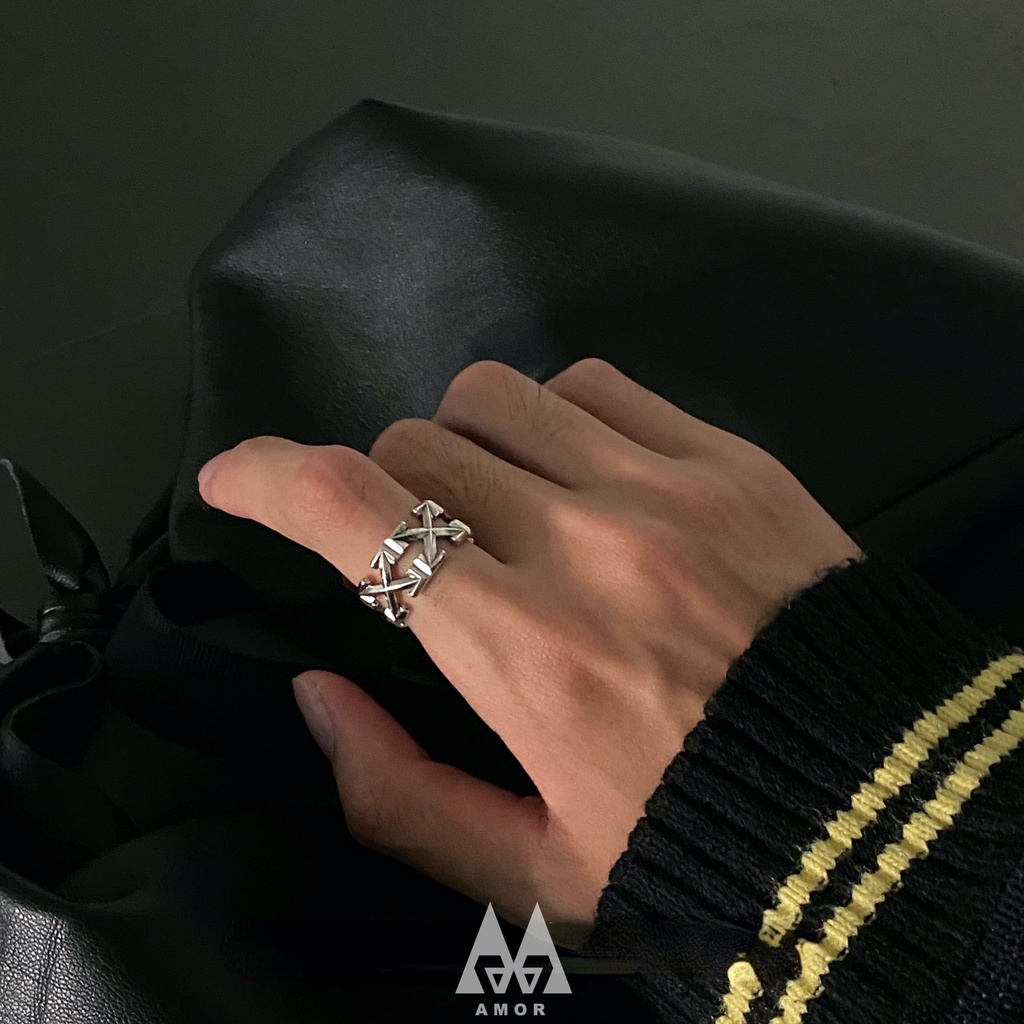 Cincin Model Terbuka adjustable Desain OFF White Panah Gaya hip-hop Eropa Amerika Untuk Pria