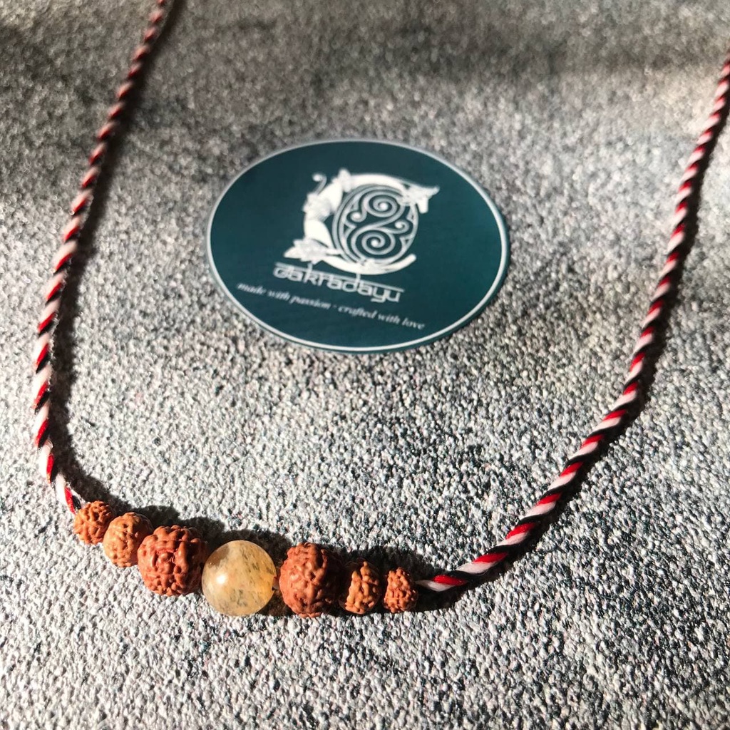 Kalung Tridatu Rudraksha Genitri Rambut Sedana