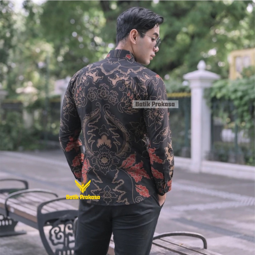 Kemeja Batik Prakasa Motif Bhadrika Abang Slimfit Lengan Panjang Batik Solo