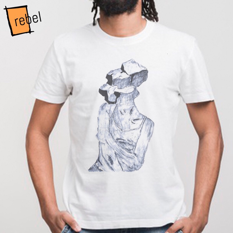 Perempuan Kepala Batu